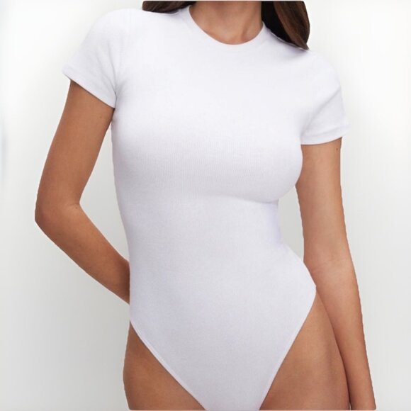 Good American Ribbed Bodysuit Crew Neck White Short Sleeve Minimalist Top M - Picture 1 of 6
